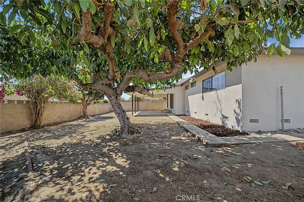 834 W 8th Upland, CA 91786