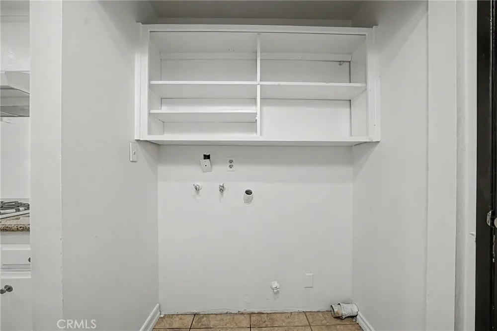 834 W 8th Upland, CA 91786