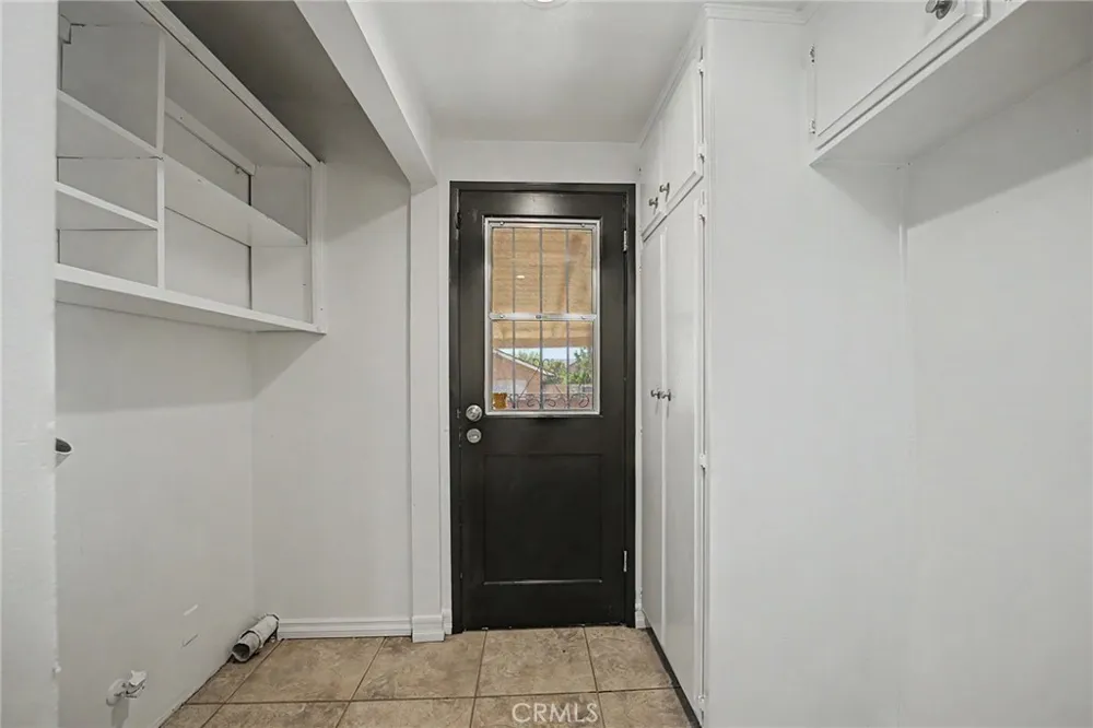 834 W 8th Upland, CA 91786