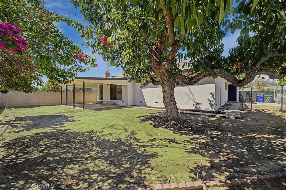 834 W 8th Upland, CA 91786