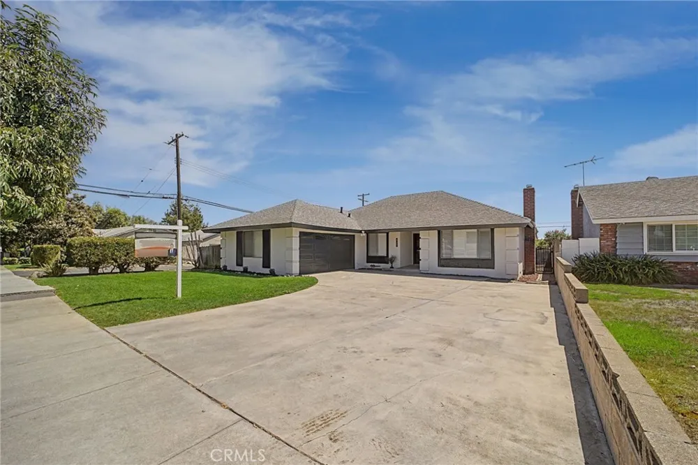 834 W 8th Upland, CA 91786