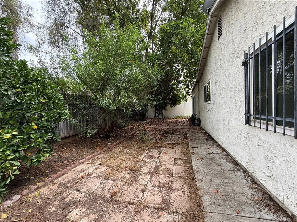 2417 E Brenda Street West Covina, CA 91792