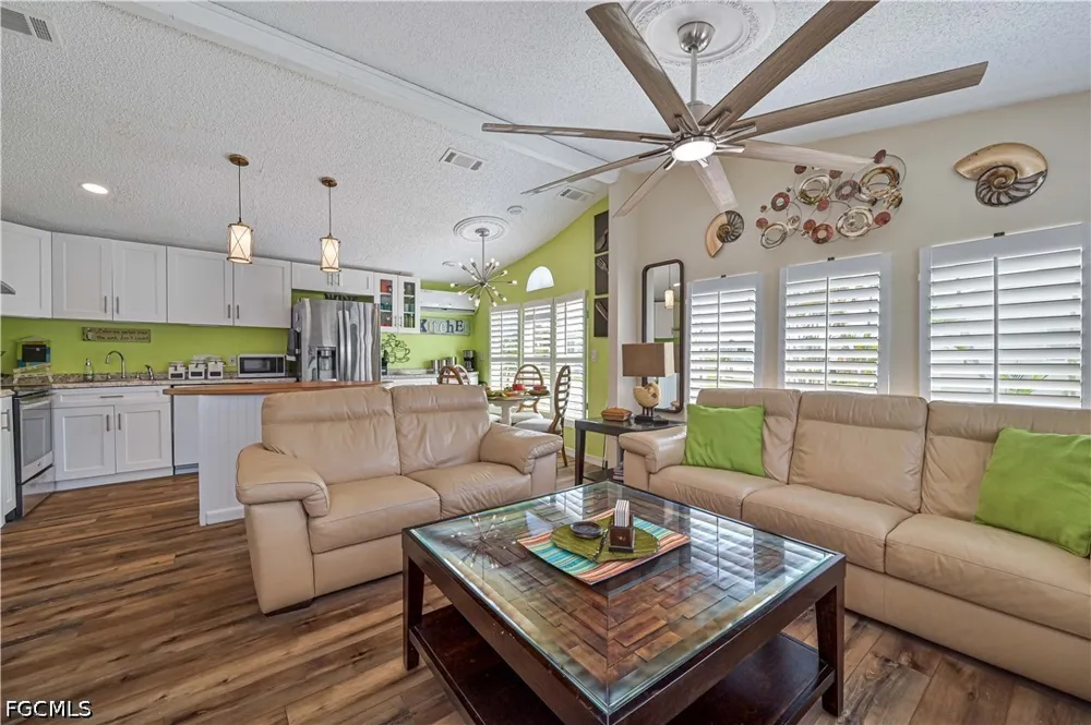 Summerlin Road #418 Fort Myers, FL 33908