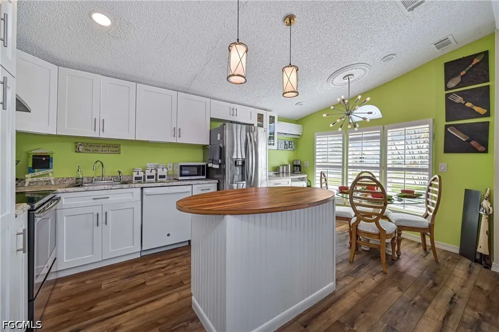 Summerlin Road #418 Fort Myers, FL 33908