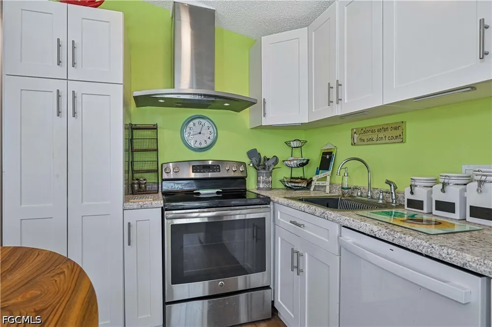 Summerlin Road #418 Fort Myers, FL 33908