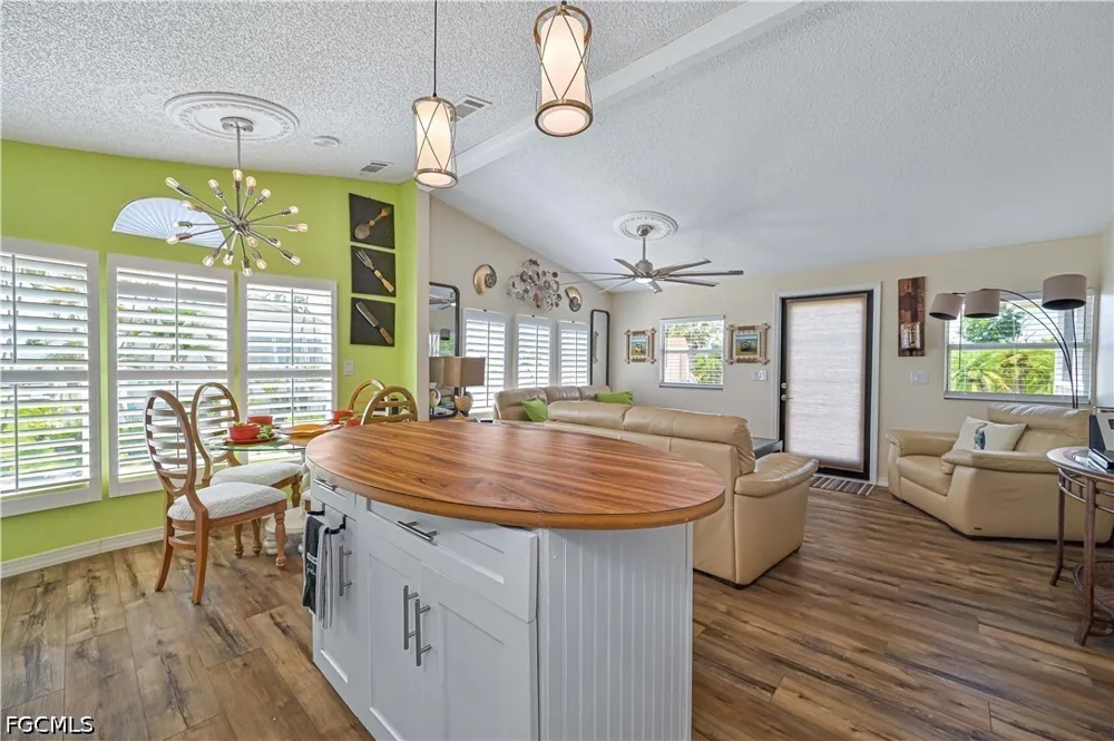 Summerlin Road #418 Fort Myers, FL 33908