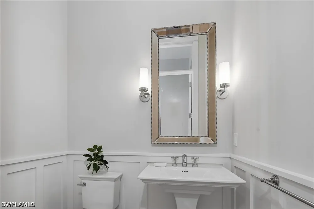 Tarpon Road Naples, FL 34102