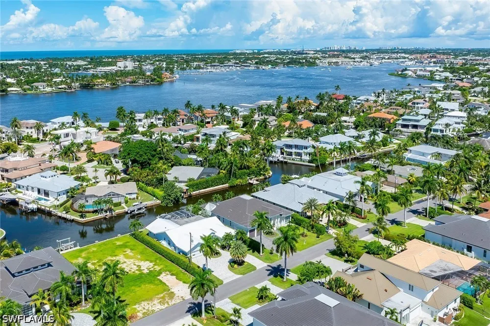 Tarpon Road Naples, FL 34102