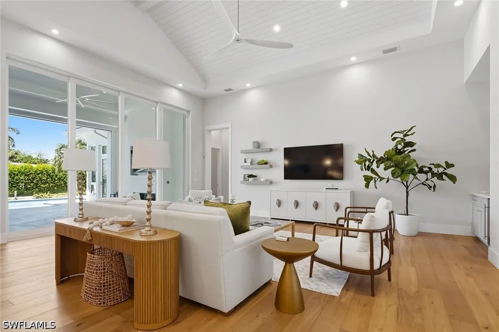 Tarpon Road Naples, FL 34102