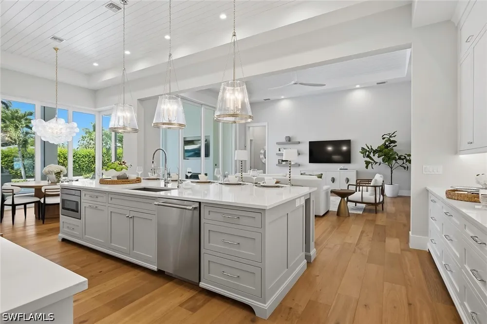 Tarpon Road Naples, FL 34102