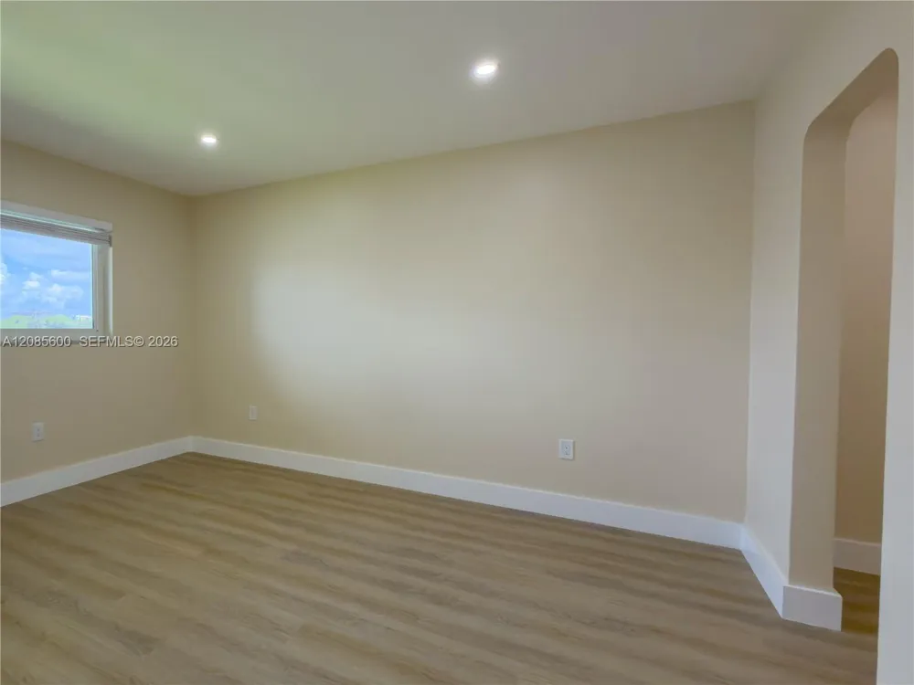 2949 Point East Dr #B304 Aventura, FL 33160