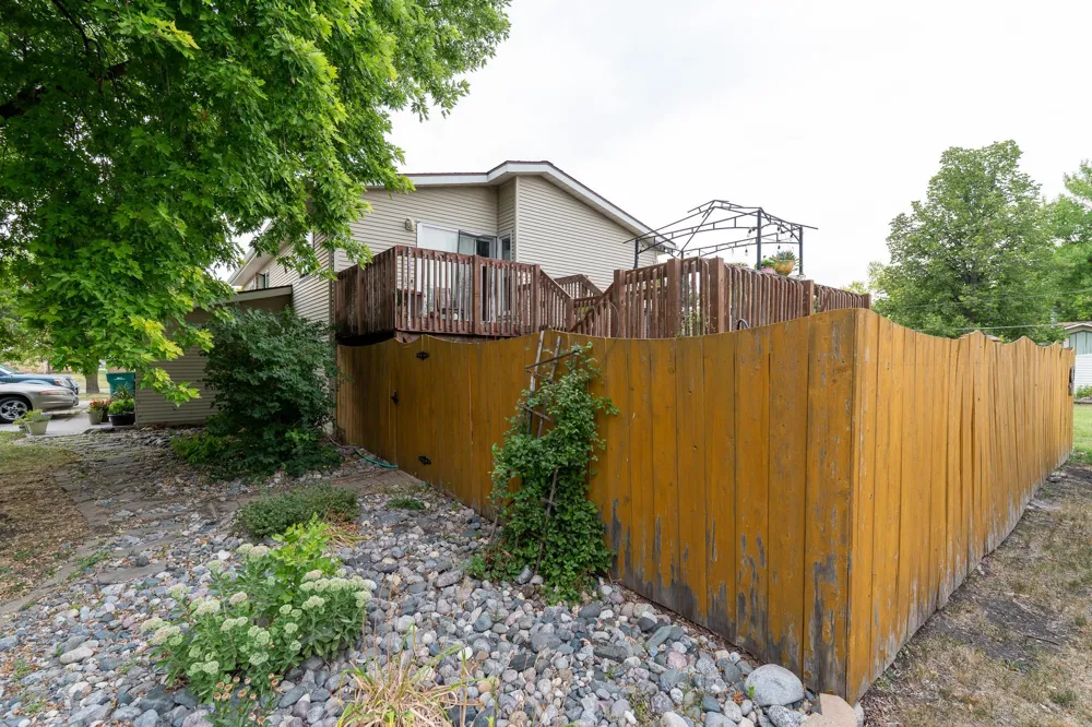 202 11th Avenue E West Fargo, ND 58078