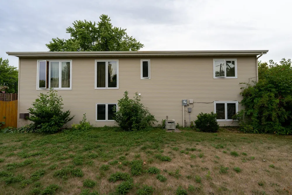 202 11th Avenue E West Fargo, ND 58078
