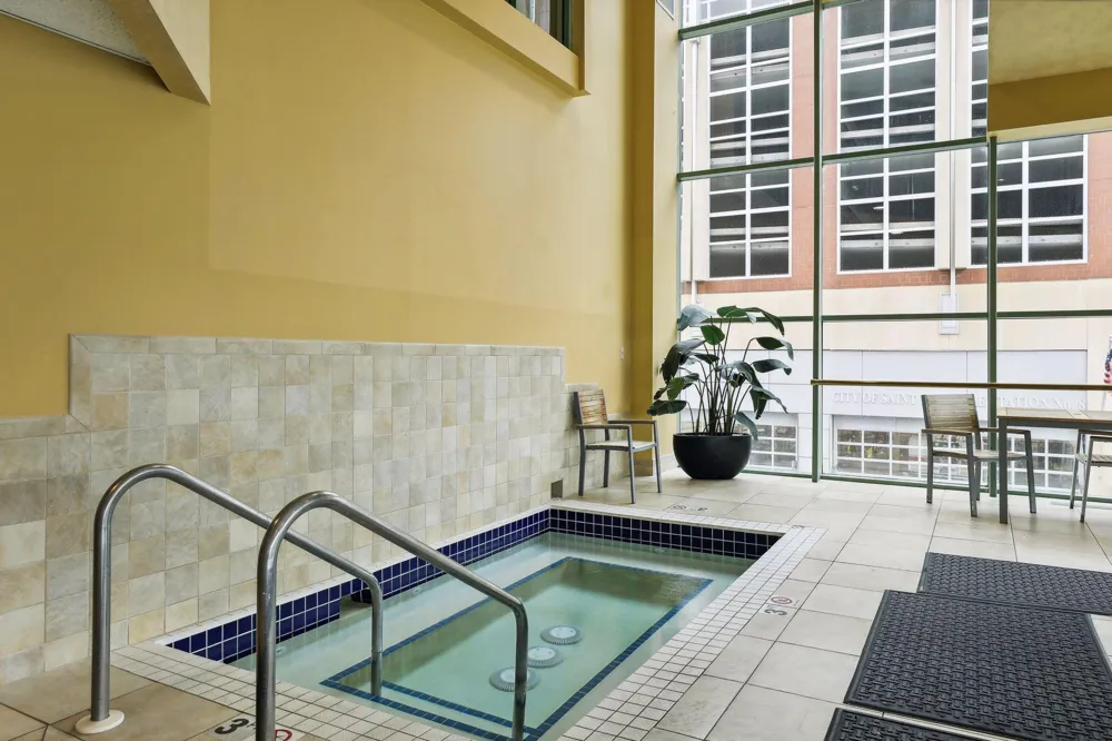 78 10th Street E #2408 Saint Paul, MN 55101