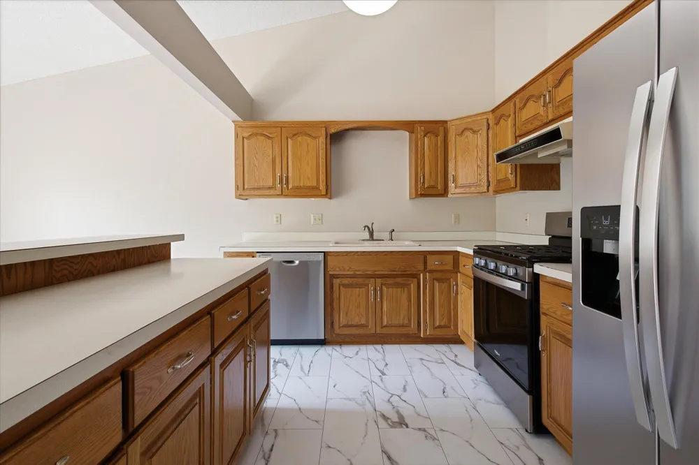 5758 Heather Ridge Drive Shoreview, MN 55126