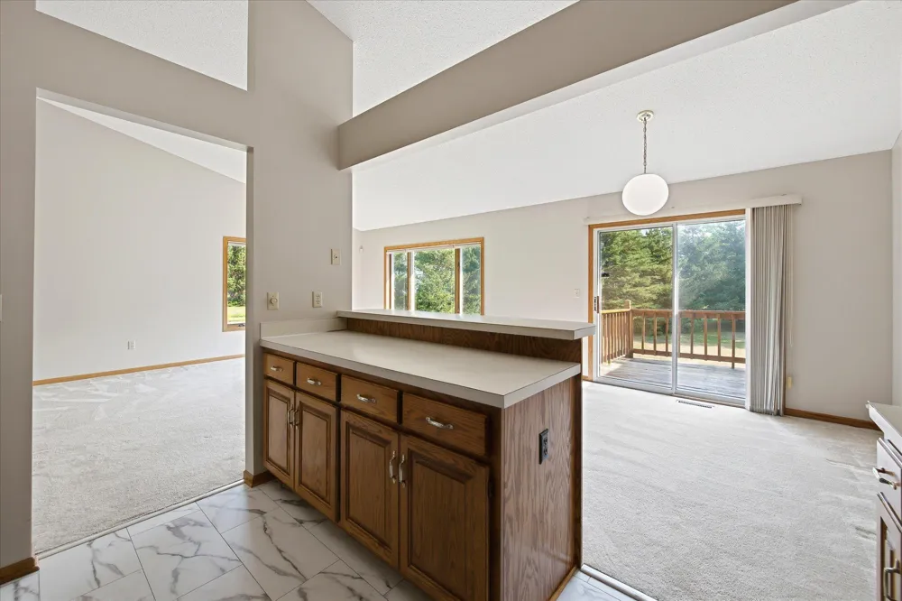 5758 Heather Ridge Drive Shoreview, MN 55126