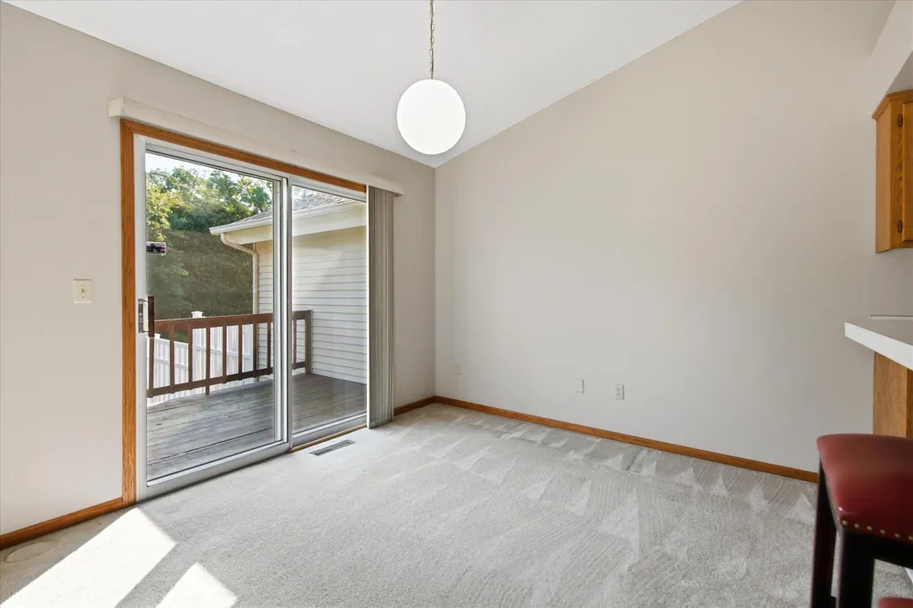 5758 Heather Ridge Drive Shoreview, MN 55126