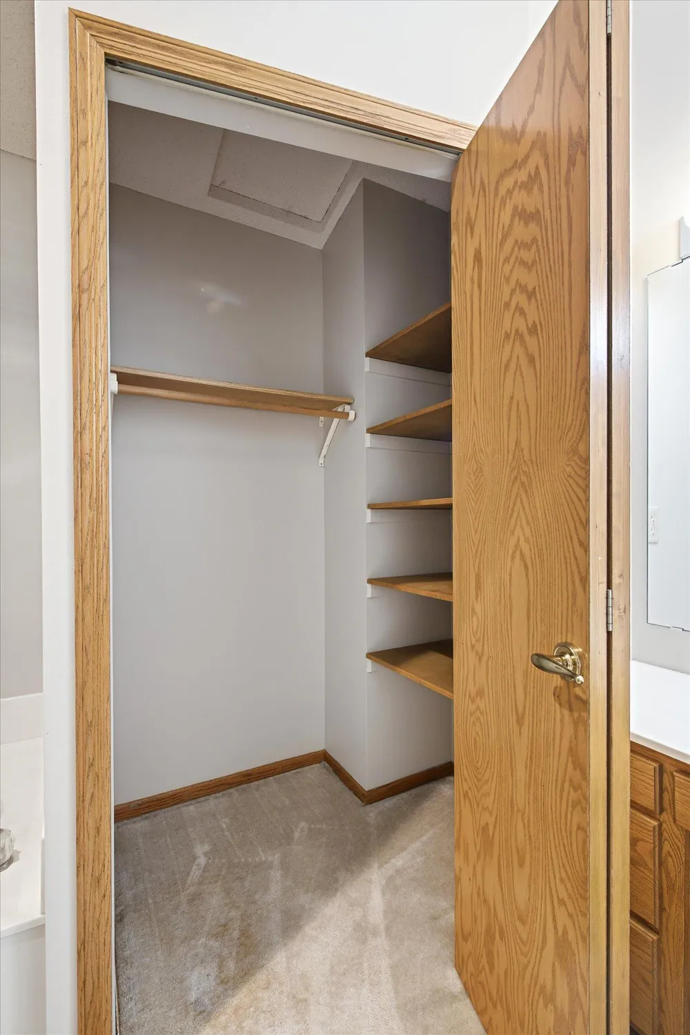 5758 Heather Ridge Drive Shoreview, MN 55126