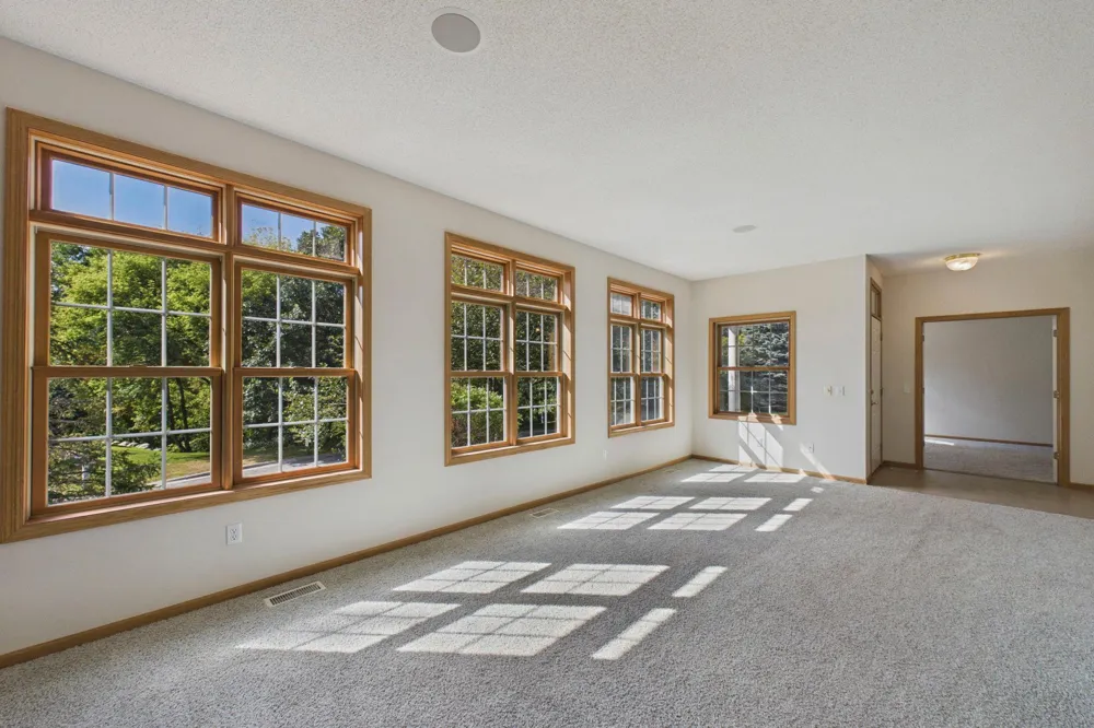 710 Gilfillan Lane White Bear, MN 55127