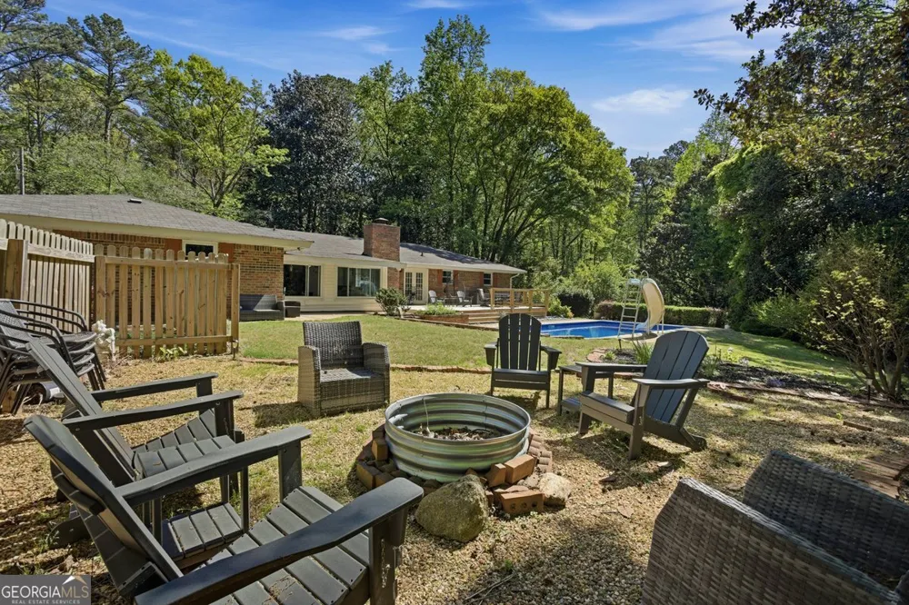 2907 Glad Dale DR SE Conyers, GA 30094