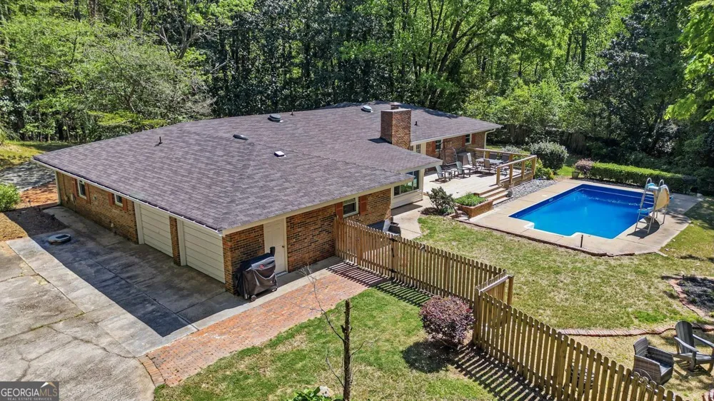 2907 Glad Dale DR SE Conyers, GA 30094