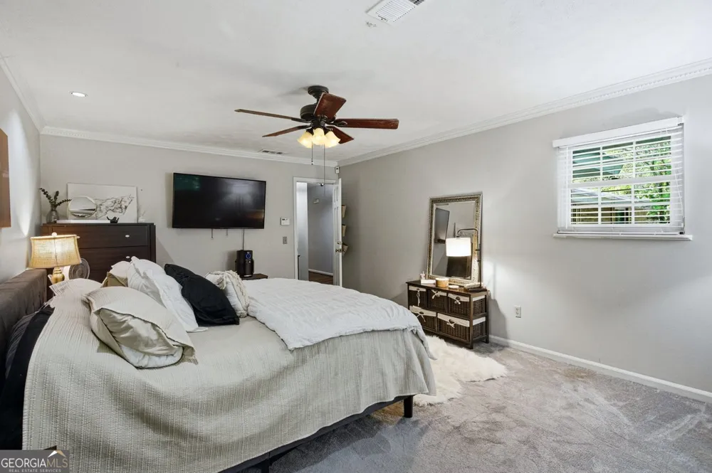 2907 Glad Dale DR SE Conyers, GA 30094