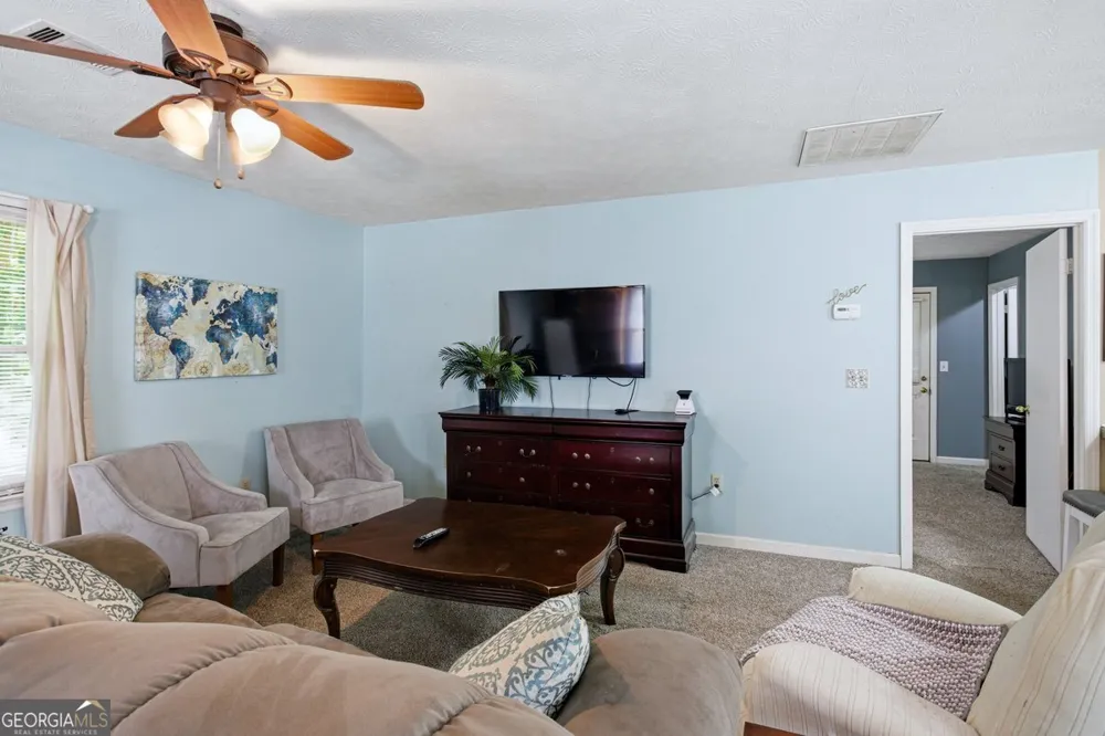 2907 Glad Dale DR SE Conyers, GA 30094