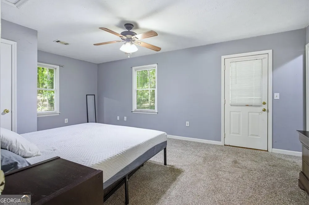 2907 Glad Dale DR SE Conyers, GA 30094