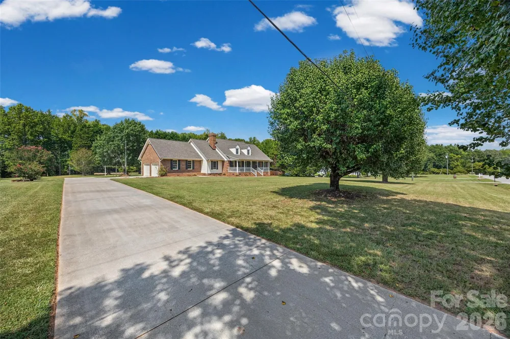 230 Wesley Amaker Road York, SC 29745