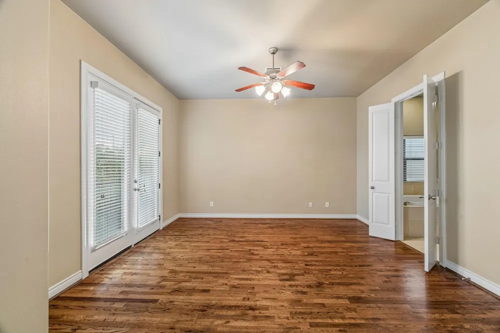 2617 Capitol Street Houston, TX 77003