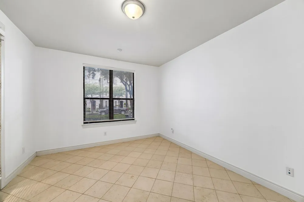 2617 Capitol Street Houston, TX 77003
