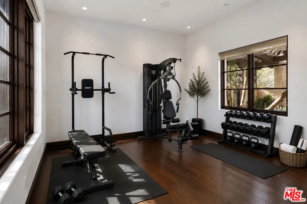 6914 Solano Verde Drive Somis, CA 93066
