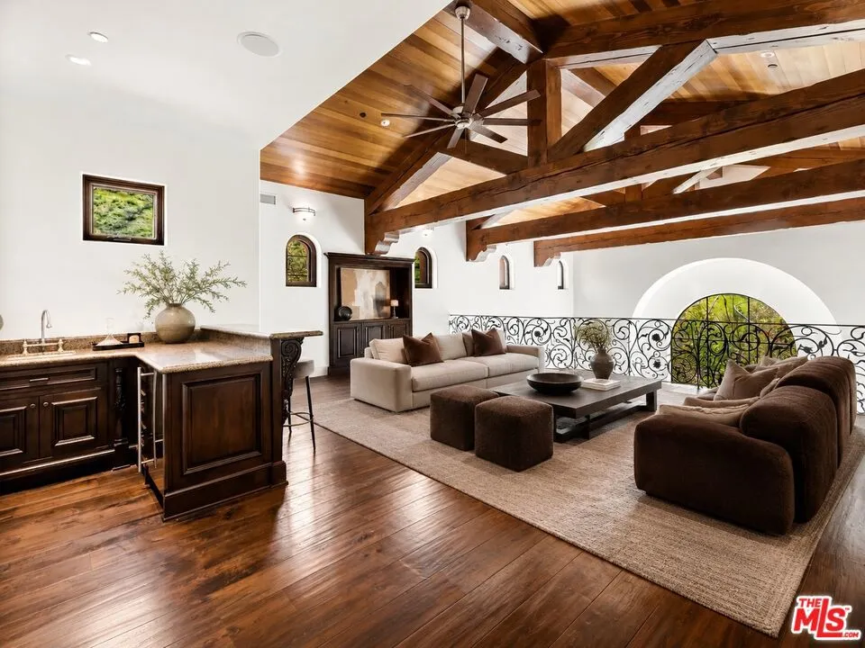 6914 Solano Verde Drive Somis, CA 93066