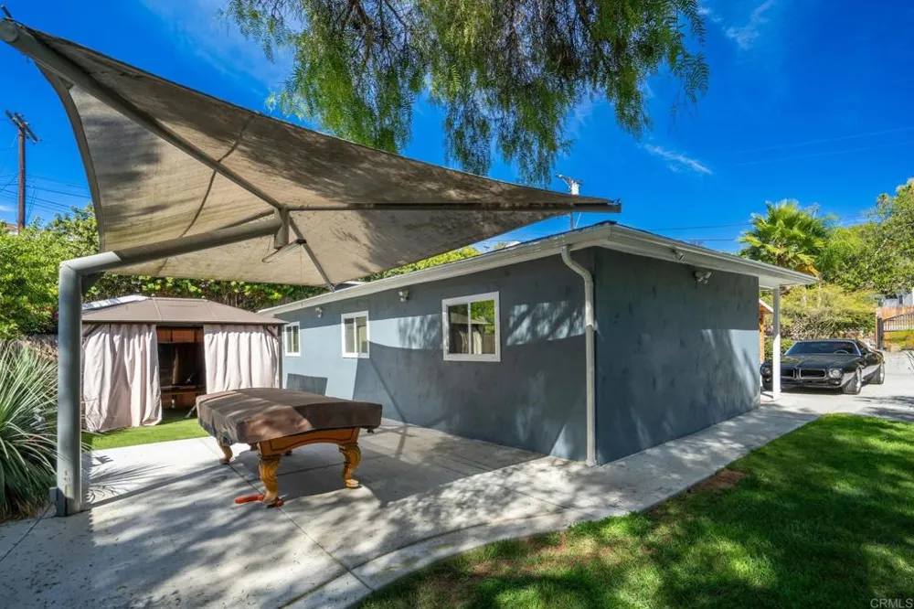 1720 Weaver Street San Diego, CA 92114