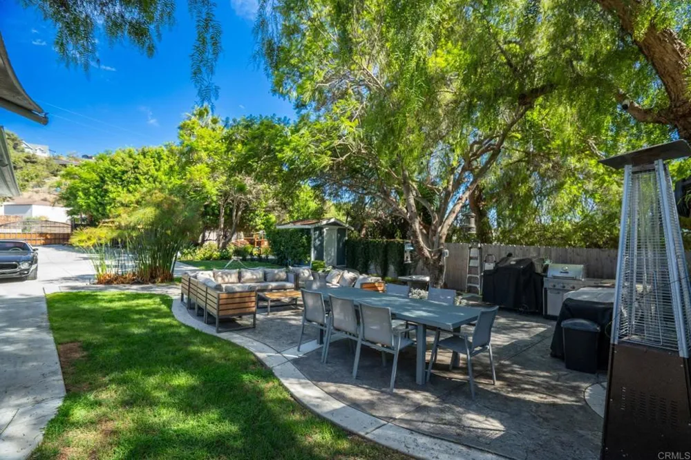 1720 Weaver Street San Diego, CA 92114