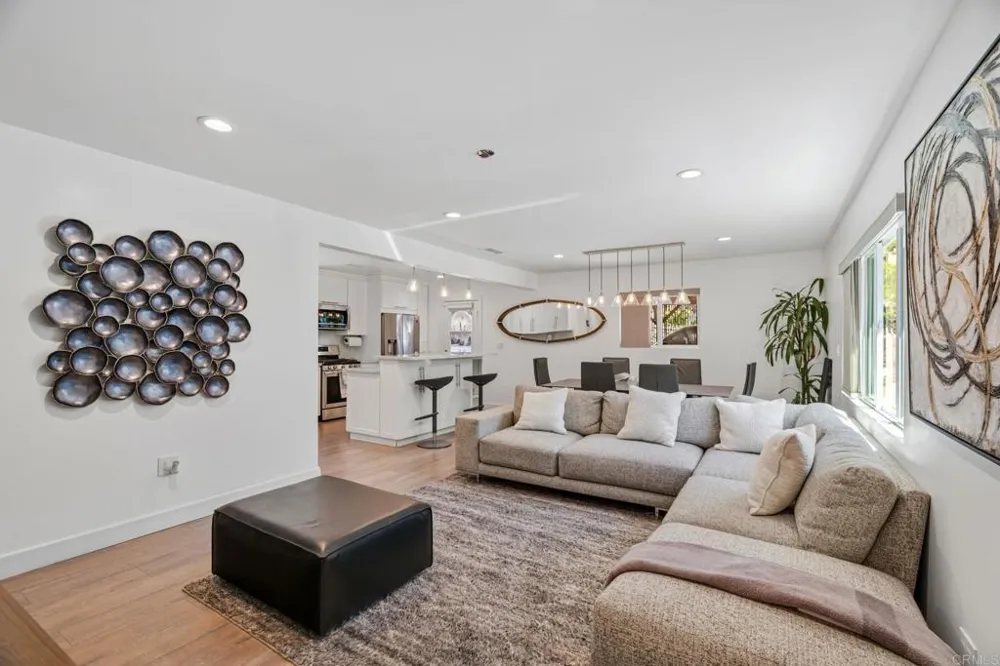 1720 Weaver Street San Diego, CA 92114