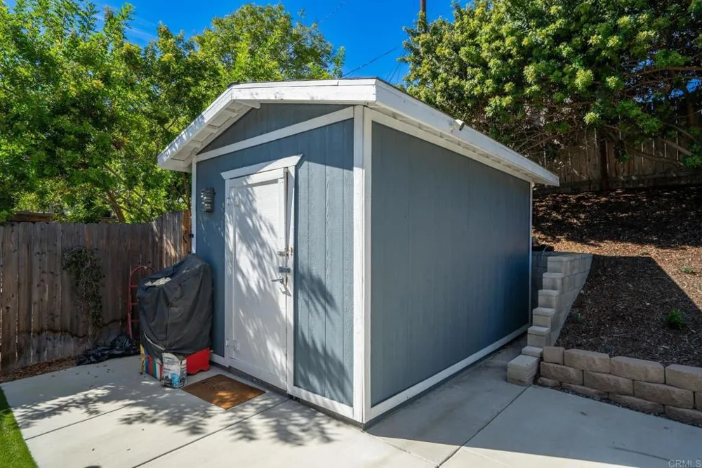 1720 Weaver Street San Diego, CA 92114