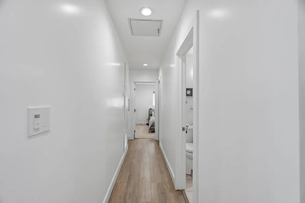 1720 Weaver Street San Diego, CA 92114