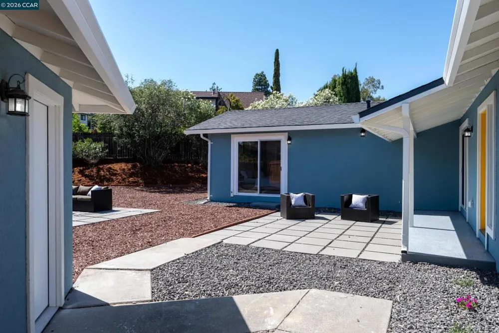 258 Azalea Court Fairfield, CA 94533