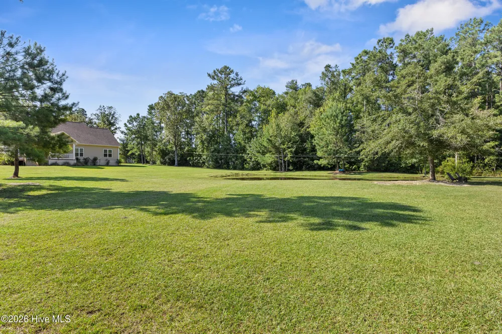 344 Island Creek Road Rocky Point, NC 28457