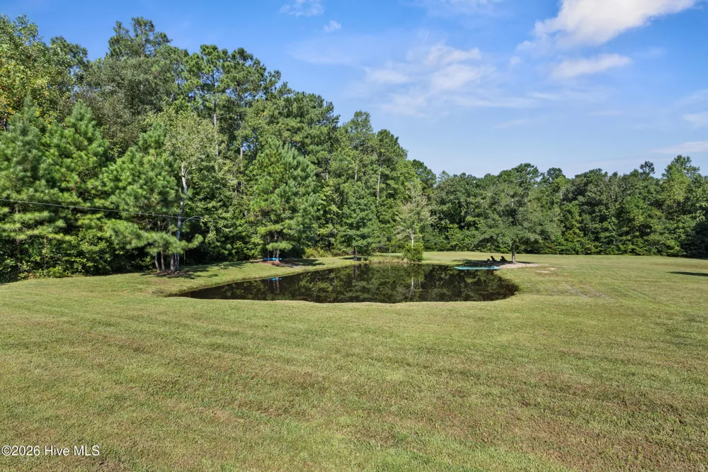 344 Island Creek Road Rocky Point, NC 28457