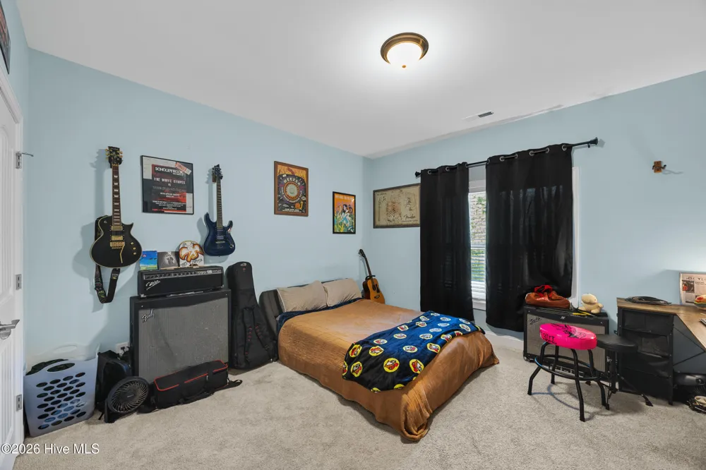 344 Island Creek Road Rocky Point, NC 28457
