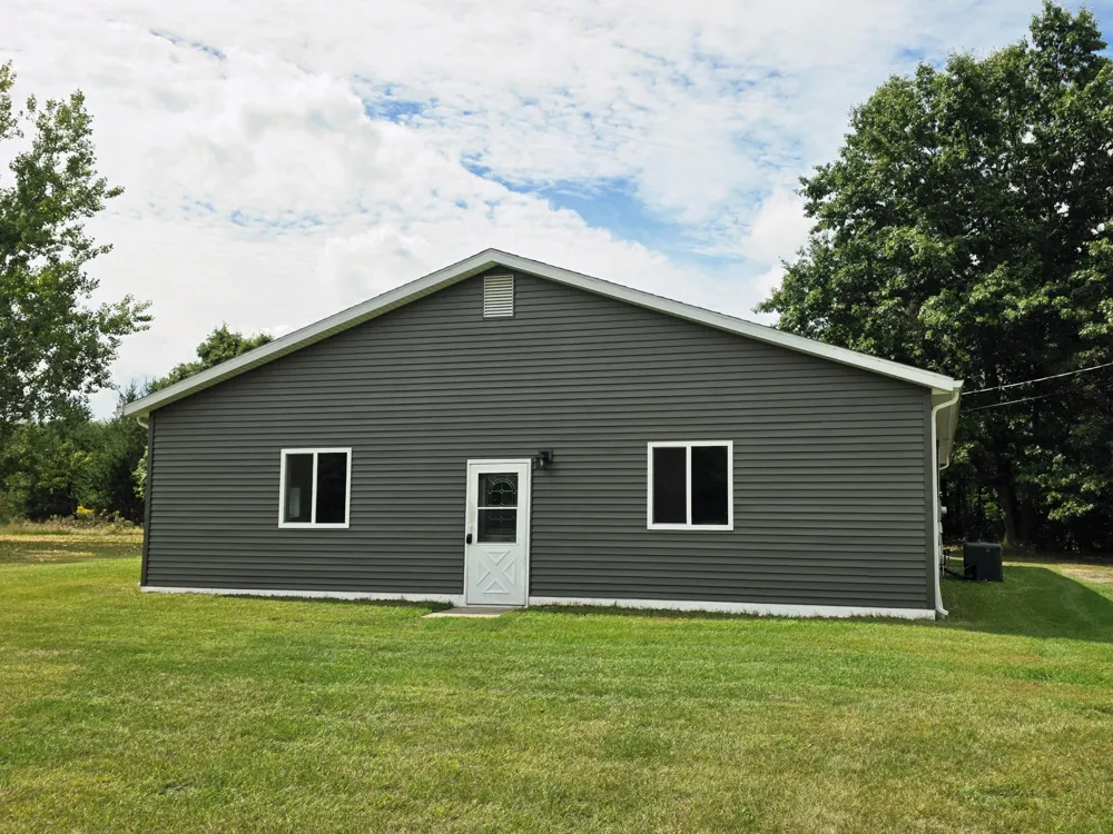 828 S Wicker Road SE Stanton, MI 48888
