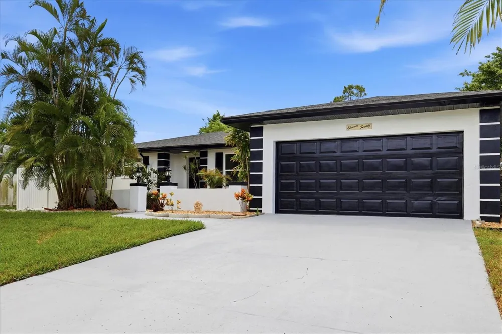 1120 78TH STREET NW Bradenton, FL 34209