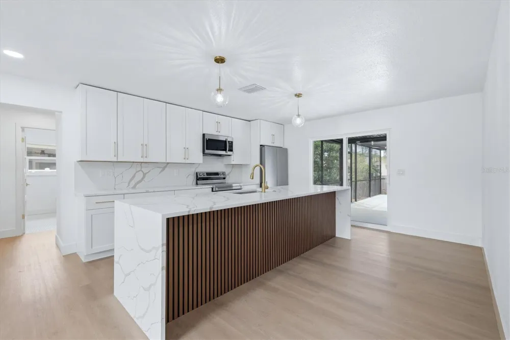 1120 78TH STREET NW Bradenton, FL 34209