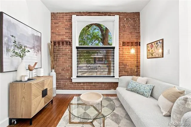 2909 Glenarm Place Denver, CO 80205
