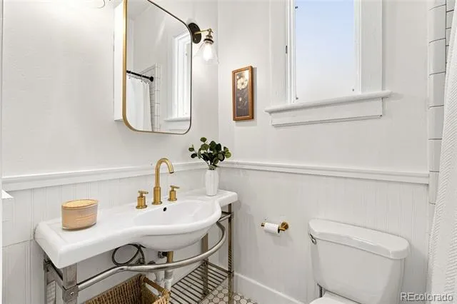 2909 Glenarm Place Denver, CO 80205