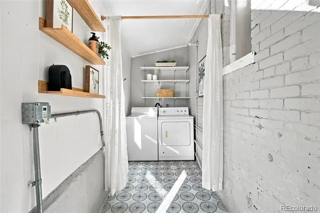2909 Glenarm Place Denver, CO 80205