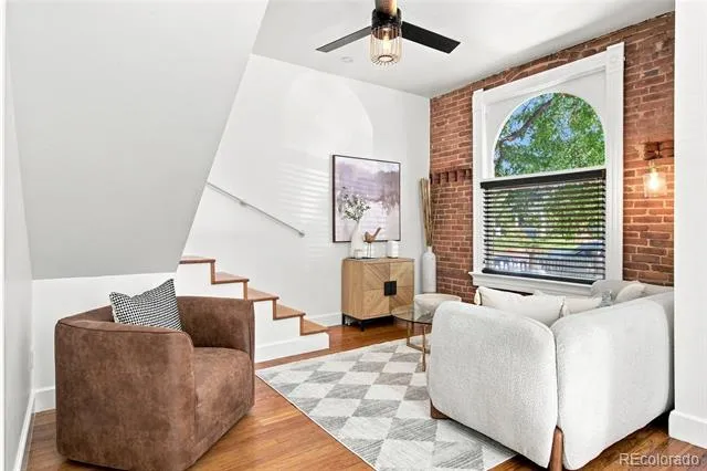 2909 Glenarm Place Denver, CO 80205