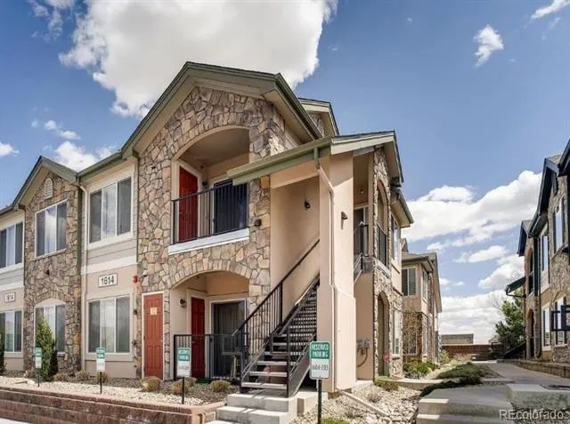 1614 Granby Way #103 Aurora, CO 80011